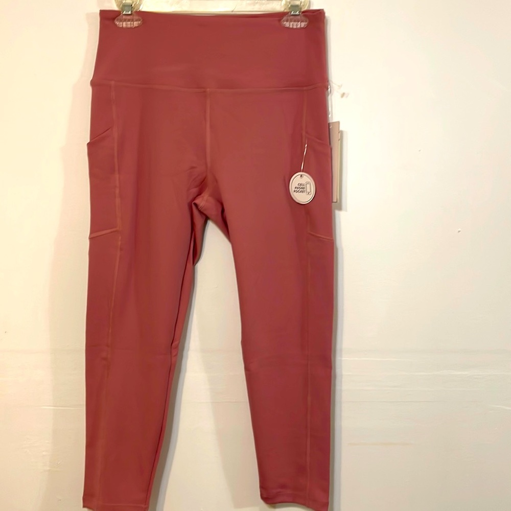 NWT - Dyce Active wear pants with deluxe comfort stretch.